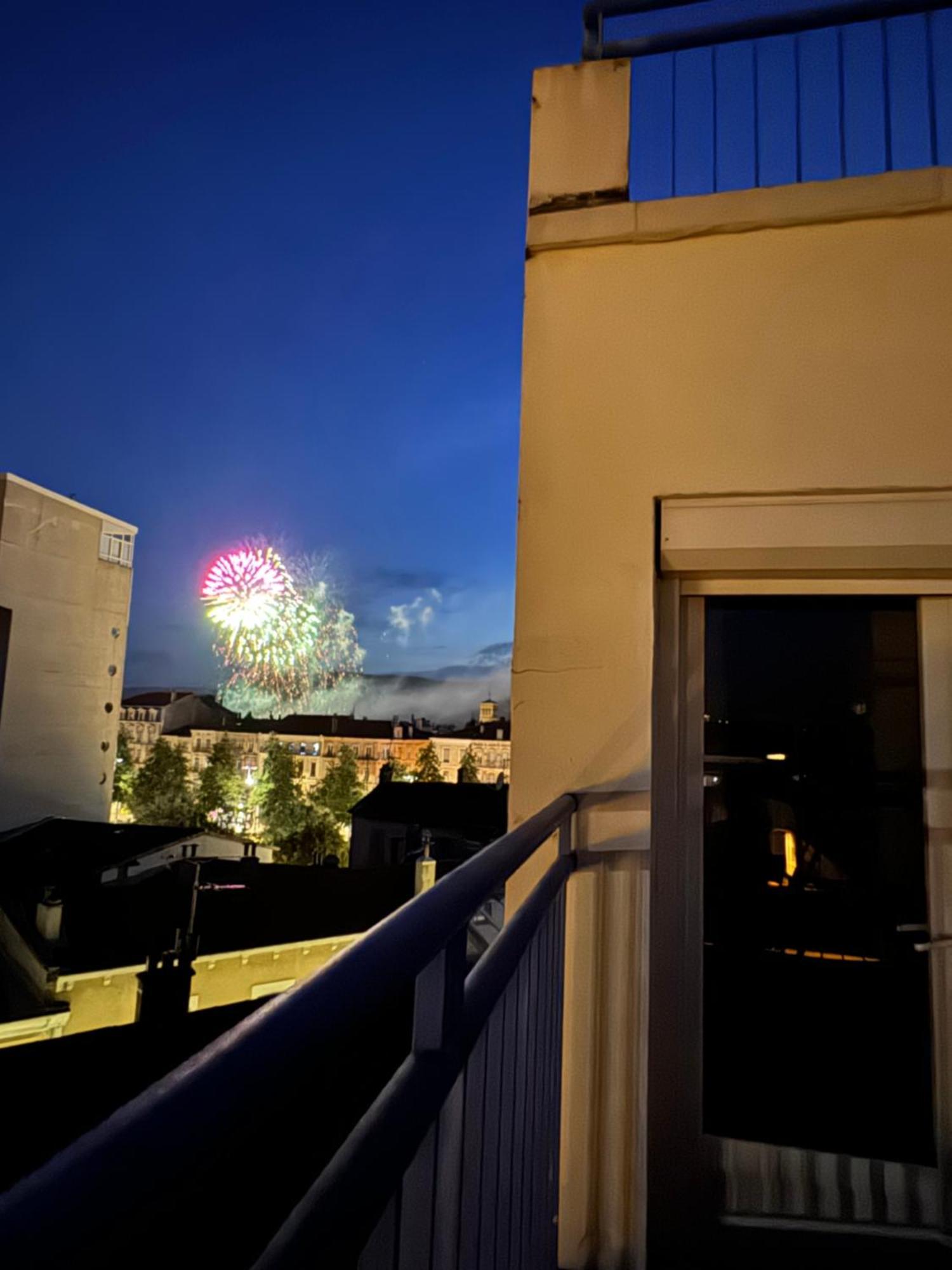 Appartement Terrasse Au Coeur De Valence 54 외부 사진